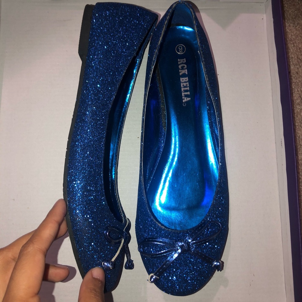 Sparkly Blue Pumps